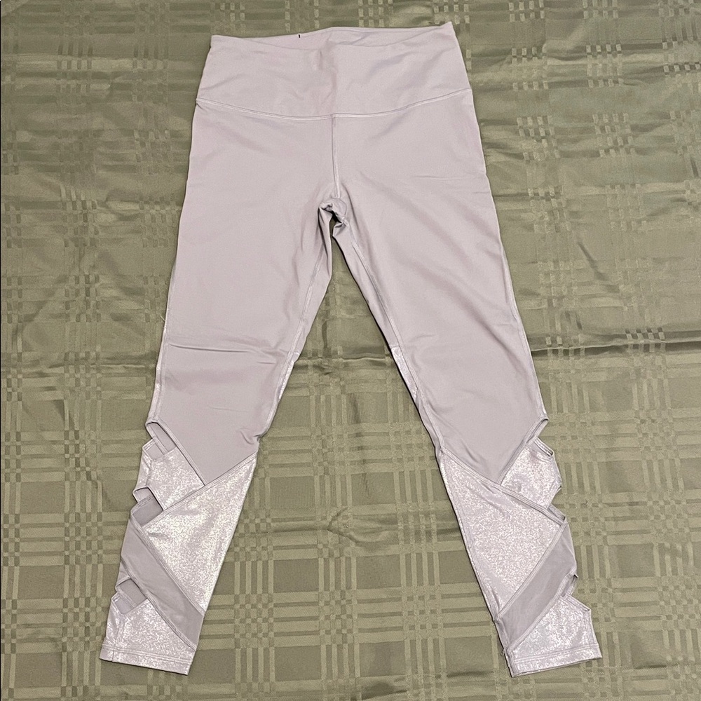 Victoria's Secret sport Light Gray Leggings